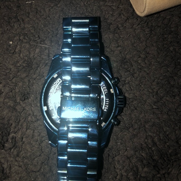 Mk watch - Picture 4 of 6